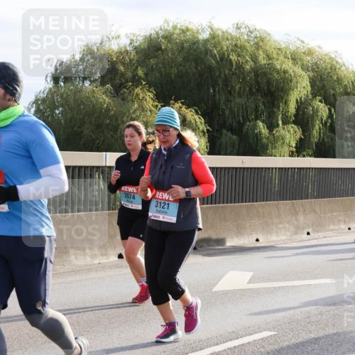 03.10.2024 - Köhlbrandbrückenlauf Miley Keyser http://msf.ph/oto/7158820 03.10.2024 09:24:23 Position 3 3574, 3121 meine-sportfotos.de