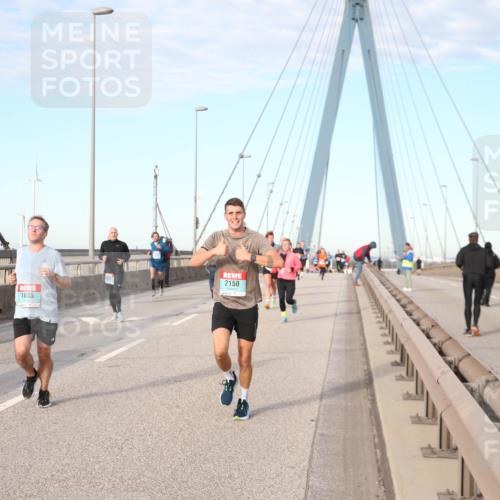 03.10.2024 - Köhlbrandbrückenlauf Jannik Wohlers http://msf.ph/oto/7164428 03.10.2024 09:41:39 Position 2 2150, 1685 meine-sportfotos.de