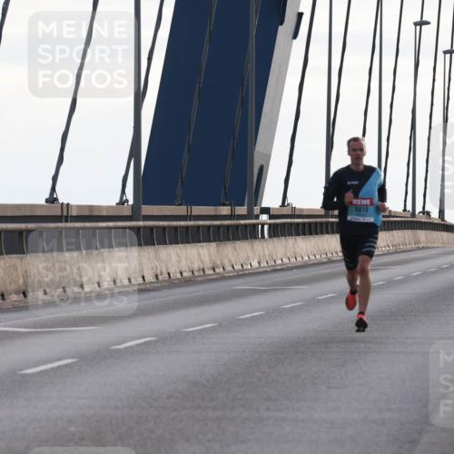03.10.2024 - Köhlbrandbrückenlauf Matties Gatica Varas http://msf.ph/oto/7164449 03.10.2024 09:16:34 Position 2 1010 meine-sportfotos.de