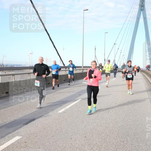 03.10.2024 - Köhlbrandbrückenlauf Jannik Wohlers http://msf.ph/oto/7164751 03.10.2024 09:41:43 Position 2 1582, 1495 meine-sportfotos.de