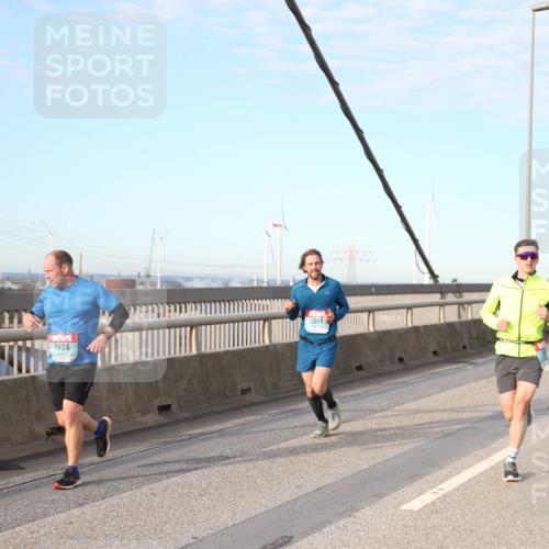 03.10.2024 - Köhlbrandbrückenlauf Jannik Wohlers http://msf.ph/oto/7164837 03.10.2024 09:41:45 Position 2 2001, 1624, 14 meine-sportfotos.de