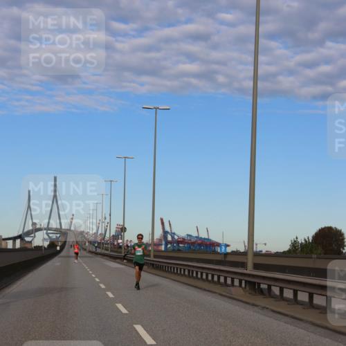 03.10.2024 - Köhlbrandbrückenlauf Miley Keyser http://msf.ph/oto/7164924 03.10.2024 09:33:41 Position 3  meine-sportfotos.de