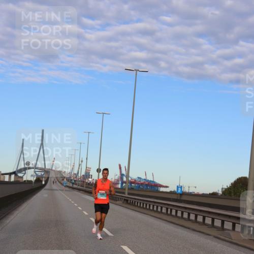 03.10.2024 - Köhlbrandbrückenlauf Miley Keyser http://msf.ph/oto/7164978 03.10.2024 09:33:53 Position 3 1006 meine-sportfotos.de