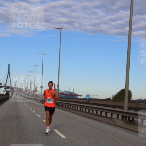 03.10.2024 - Köhlbrandbrückenlauf Miley Keyser http://msf.ph/oto/7164993 03.10.2024 09:33:54 Position 3 1006 meine-sportfotos.de