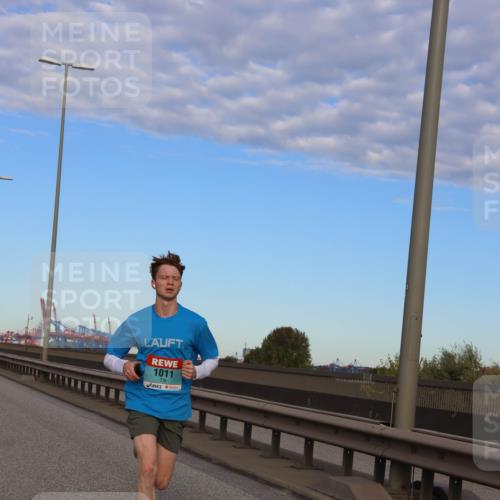 03.10.2024 - Köhlbrandbrückenlauf Miley Keyser http://msf.ph/oto/7165049 03.10.2024 09:34:16 Position 3 1011, 3 meine-sportfotos.de