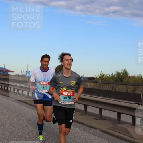 03.10.2024 - Köhlbrandbrückenlauf Miley Keyser http://msf.ph/oto/7165131 03.10.2024 09:34:53 Position 3 1012, 3676 meine-sportfotos.de