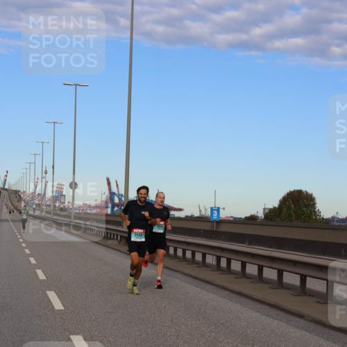 03.10.2024 - Köhlbrandbrückenlauf Miley Keyser http://msf.ph/oto/7165148 03.10.2024 09:34:54 Position 3 2423, 1020 meine-sportfotos.de