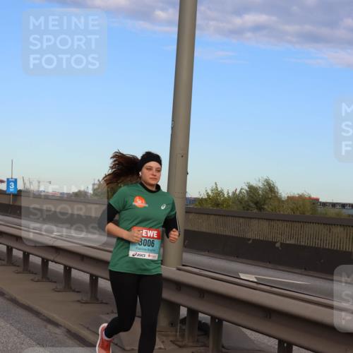 03.10.2024 - Köhlbrandbrückenlauf Miley Keyser http://msf.ph/oto/7165213 03.10.2024 09:35:12 Position 3 3, 3, 3006 meine-sportfotos.de