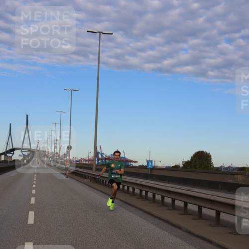 03.10.2024 - Köhlbrandbrückenlauf Miley Keyser http://msf.ph/oto/7165234 03.10.2024 09:35:29 Position 3  meine-sportfotos.de