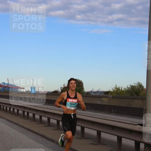 03.10.2024 - Köhlbrandbrückenlauf Miley Keyser http://msf.ph/oto/7165273 03.10.2024 09:35:38 Position 3 1047, 3 meine-sportfotos.de