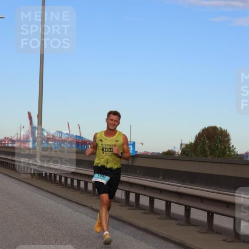 03.10.2024 - Köhlbrandbrückenlauf Miley Keyser http://msf.ph/oto/7165327 03.10.2024 09:36:08 Position 3 100, 1042 meine-sportfotos.de