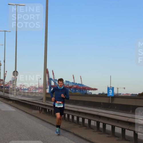 03.10.2024 - Köhlbrandbrückenlauf Miley Keyser http://msf.ph/oto/7165340 03.10.2024 09:36:24 Position 3 35 meine-sportfotos.de