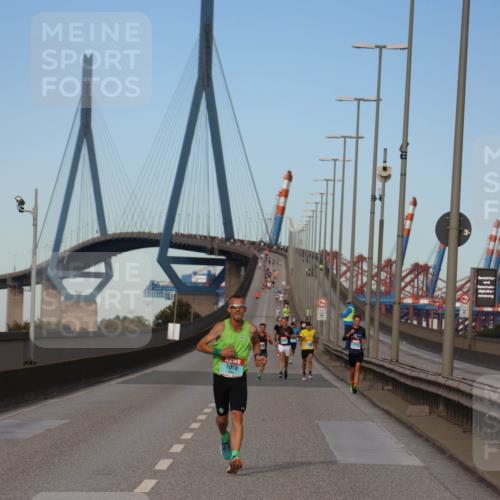 03.10.2024 - Köhlbrandbrückenlauf Miley Keyser http://msf.ph/oto/7165512 03.10.2024 09:37:08 Position 3  meine-sportfotos.de