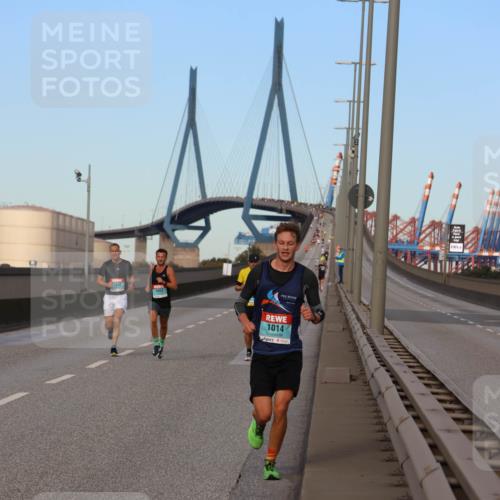 03.10.2024 - Köhlbrandbrückenlauf Miley Keyser http://msf.ph/oto/7165662 03.10.2024 09:37:27 Position 3 1043, 1014 meine-sportfotos.de