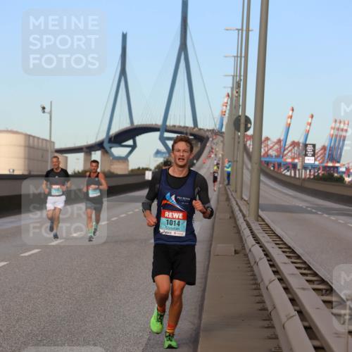 03.10.2024 - Köhlbrandbrückenlauf Miley Keyser http://msf.ph/oto/7165669 03.10.2024 09:37:27 Position 3 1014 meine-sportfotos.de