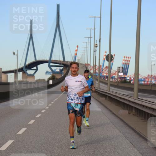 03.10.2024 - Köhlbrandbrückenlauf Miley Keyser http://msf.ph/oto/7165778 03.10.2024 09:37:41 Position 3 1074 meine-sportfotos.de