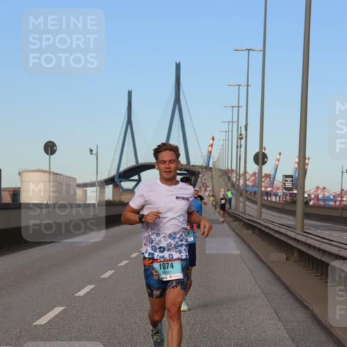 03.10.2024 - Köhlbrandbrückenlauf Miley Keyser http://msf.ph/oto/7165793 03.10.2024 09:37:43 Position 3 1074 meine-sportfotos.de