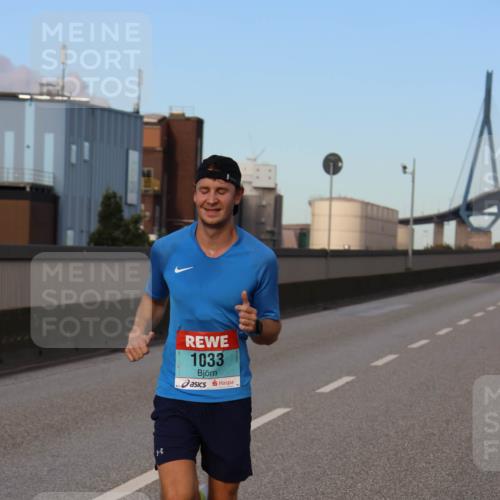 03.10.2024 - Köhlbrandbrückenlauf Miley Keyser http://msf.ph/oto/7165801 03.10.2024 09:37:46 Position 3 18, 1033 meine-sportfotos.de