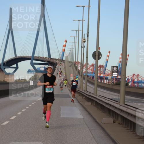 03.10.2024 - Köhlbrandbrückenlauf Miley Keyser http://msf.ph/oto/7165808 03.10.2024 09:37:51 Position 3 1032 meine-sportfotos.de