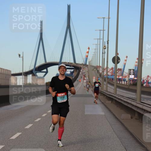 03.10.2024 - Köhlbrandbrückenlauf Miley Keyser http://msf.ph/oto/7165827 03.10.2024 09:37:54 Position 3 1032 meine-sportfotos.de