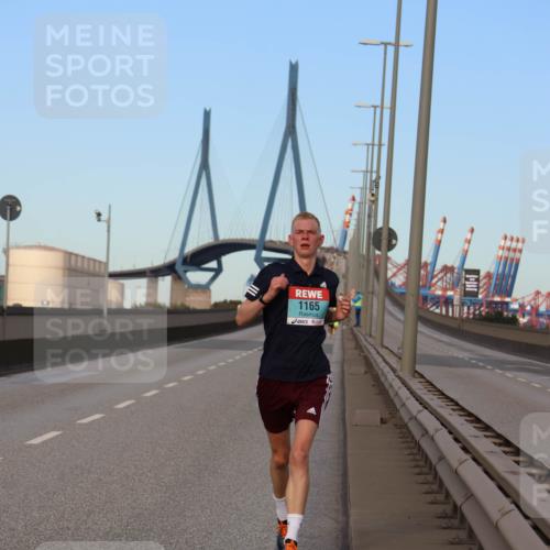 03.10.2024 - Köhlbrandbrückenlauf Miley Keyser http://msf.ph/oto/7165852 03.10.2024 09:38:07 Position 3 1165 meine-sportfotos.de