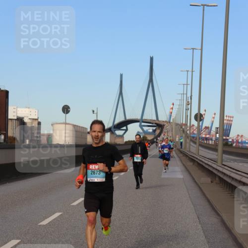 03.10.2024 - Köhlbrandbrückenlauf Miley Keyser http://msf.ph/oto/7166006 03.10.2024 09:39:04 Position 3 2673 meine-sportfotos.de