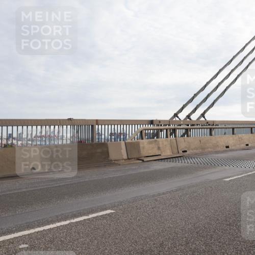 03.10.2024 - Köhlbrandbrückenlauf Matties Gatica Varas http://msf.ph/oto/7166149 03.10.2024 09:19:07 Position 2  meine-sportfotos.de