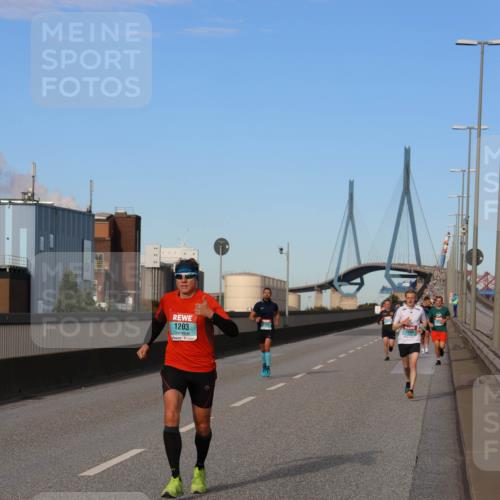 03.10.2024 - Köhlbrandbrückenlauf Miley Keyser http://msf.ph/oto/7166156 03.10.2024 09:39:49 Position 3 1203, 1085 meine-sportfotos.de