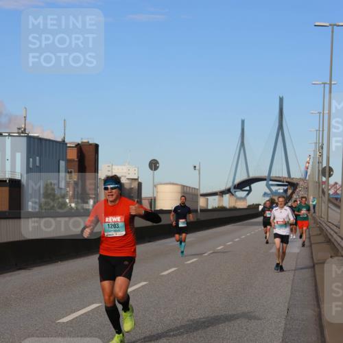 03.10.2024 - Köhlbrandbrückenlauf Miley Keyser http://msf.ph/oto/7166157 03.10.2024 09:39:50 Position 3 1203, 1085 meine-sportfotos.de