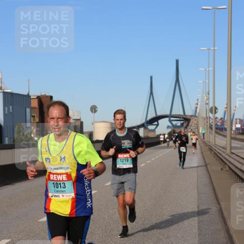 03.10.2024 - Köhlbrandbrückenlauf Miley Keyser http://msf.ph/oto/7166236 03.10.2024 09:40:18 Position 3 1013, 1219 meine-sportfotos.de