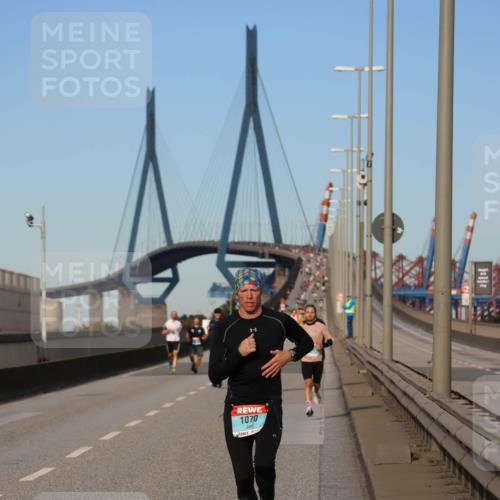 03.10.2024 - Köhlbrandbrückenlauf Miley Keyser http://msf.ph/oto/7166267 03.10.2024 09:40:23 Position 3 1070 meine-sportfotos.de