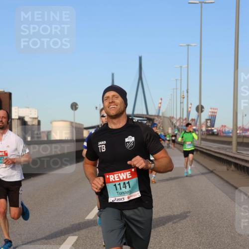 03.10.2024 - Köhlbrandbrückenlauf Miley Keyser http://msf.ph/oto/7166488 03.10.2024 09:40:47 Position 3 072, 1141 meine-sportfotos.de