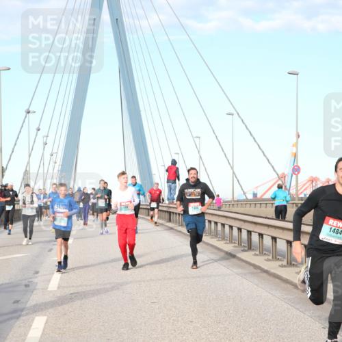03.10.2024 - Köhlbrandbrückenlauf Jannik Wohlers http://msf.ph/oto/7166785 03.10.2024 09:42:01 Position 2 1998, 575, 1999, 199, 1400, 1484 meine-sportfotos.de