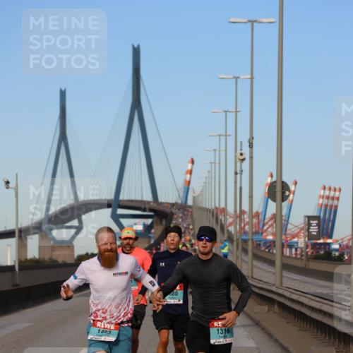 03.10.2024 - Köhlbrandbrückenlauf Miley Keyser http://msf.ph/oto/7166902 03.10.2024 09:41:22 Position 3 1423, 3, 80, 1316 meine-sportfotos.de