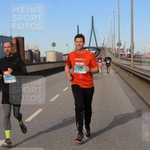 03.10.2024 - Köhlbrandbrückenlauf Miley Keyser http://msf.ph/oto/7167031 03.10.2024 09:41:39 Position 3 2097, 1308 meine-sportfotos.de