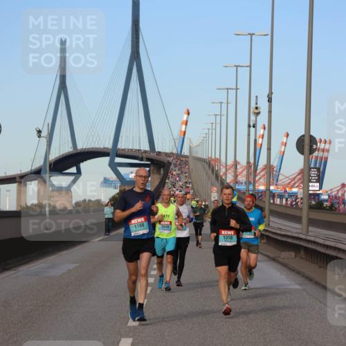 03.10.2024 - Köhlbrandbrückenlauf Miley Keyser http://msf.ph/oto/7167397 03.10.2024 09:42:03 Position 3 1188, 2659, 1310 meine-sportfotos.de