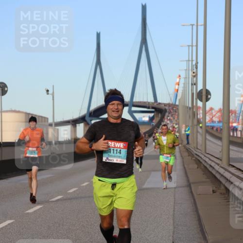 03.10.2024 - Köhlbrandbrückenlauf Miley Keyser http://msf.ph/oto/7167676 03.10.2024 09:42:16 Position 3 1429, 1114 meine-sportfotos.de