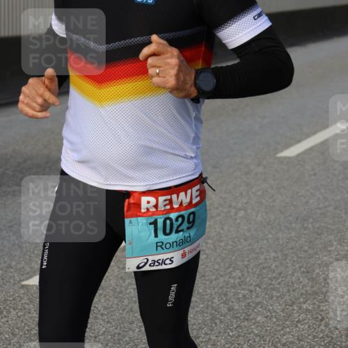 03.10.2024 - Köhlbrandbrückenlauf Miley Keyser http://msf.ph/oto/7168007 03.10.2024 09:42:33 Position 3 1029 meine-sportfotos.de