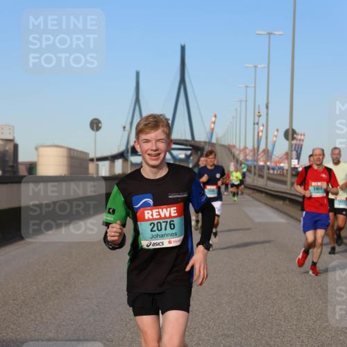 03.10.2024 - Köhlbrandbrückenlauf Miley Keyser http://msf.ph/oto/7168251 03.10.2024 09:42:53 Position 3 2076, 1469 meine-sportfotos.de