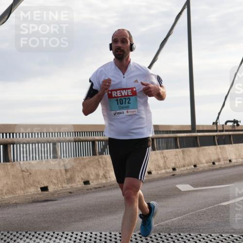 03.10.2024 - Köhlbrandbrückenlauf Matties Gatica Varas http://msf.ph/oto/7168598 03.10.2024 09:20:38 Position 2 1072 meine-sportfotos.de