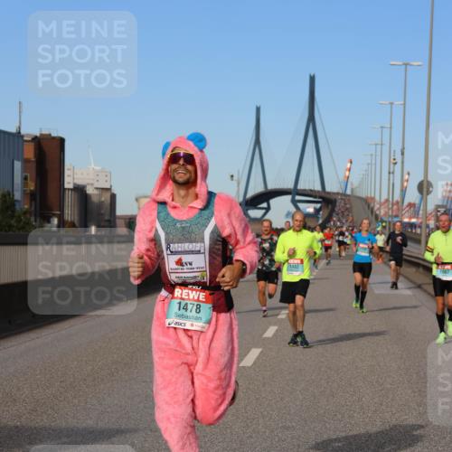 03.10.2024 - Köhlbrandbrückenlauf Miley Keyser http://msf.ph/oto/7168715 03.10.2024 09:43:09 Position 3 1478, 1482, 1067 meine-sportfotos.de