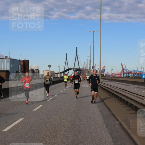 03.10.2024 - Köhlbrandbrückenlauf Miley Keyser http://msf.ph/oto/7168959 03.10.2024 09:43:18 Position 3 31, 1140 meine-sportfotos.de