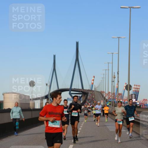 03.10.2024 - Köhlbrandbrückenlauf Miley Keyser http://msf.ph/oto/7169263 03.10.2024 09:43:30 Position 3 075, 1763, 1066, 144 meine-sportfotos.de