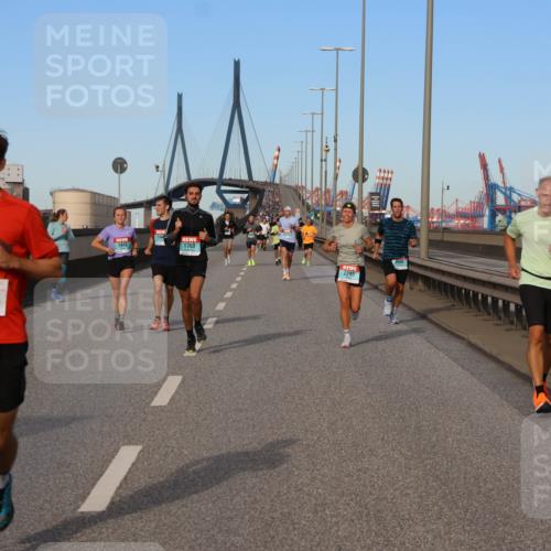 03.10.2024 - Köhlbrandbrückenlauf Miley Keyser http://msf.ph/oto/7169276 03.10.2024 09:43:32 Position 3 1075, 144, 1443, 1763, 1066, 2293, 3 meine-sportfotos.de