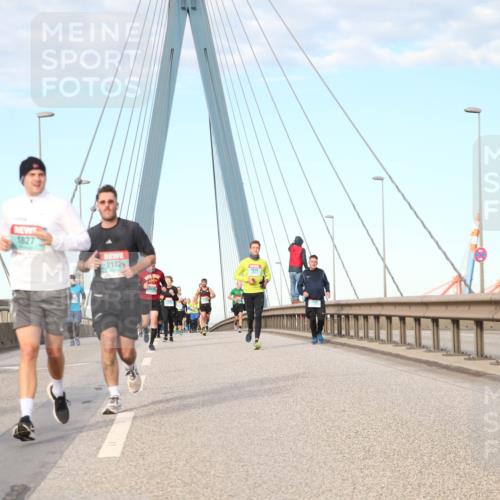 03.10.2024 - Köhlbrandbrückenlauf Jannik Wohlers http://msf.ph/oto/7169289 03.10.2024 09:42:16 Position 2 1626, 1827, 2182, 1574 meine-sportfotos.de