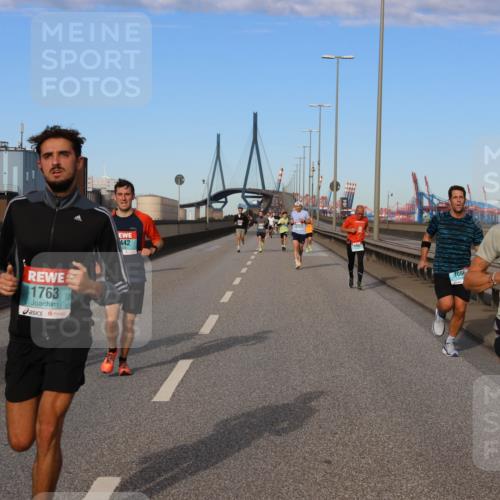 03.10.2024 - Köhlbrandbrückenlauf Miley Keyser http://msf.ph/oto/7169305 03.10.2024 09:43:37 Position 3 1763, 442, 1066, 2293 meine-sportfotos.de