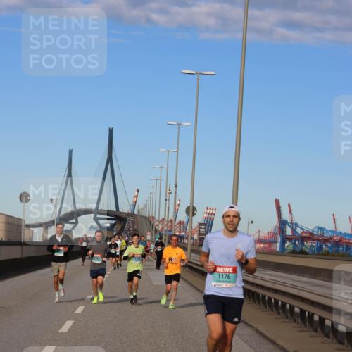 03.10.2024 - Köhlbrandbrückenlauf Miley Keyser http://msf.ph/oto/7169337 03.10.2024 09:43:43 Position 3 1161, 1176 meine-sportfotos.de