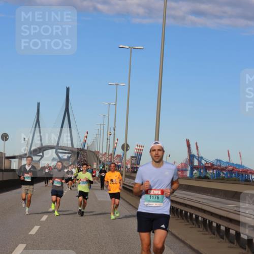 03.10.2024 - Köhlbrandbrückenlauf Miley Keyser http://msf.ph/oto/7169346 03.10.2024 09:43:43 Position 3 1270, 1161, 1914, 1176 meine-sportfotos.de