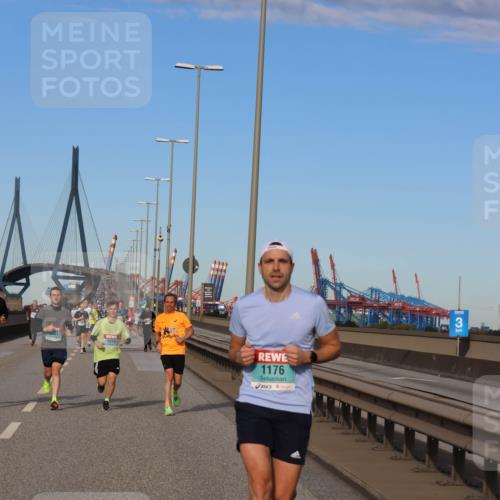 03.10.2024 - Köhlbrandbrückenlauf Miley Keyser http://msf.ph/oto/7169363 03.10.2024 09:43:44 Position 3 1914, 1176 meine-sportfotos.de