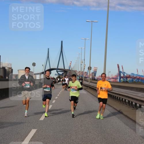 03.10.2024 - Köhlbrandbrückenlauf Miley Keyser http://msf.ph/oto/7169389 03.10.2024 09:43:47 Position 3 1270, 1161, 191 meine-sportfotos.de